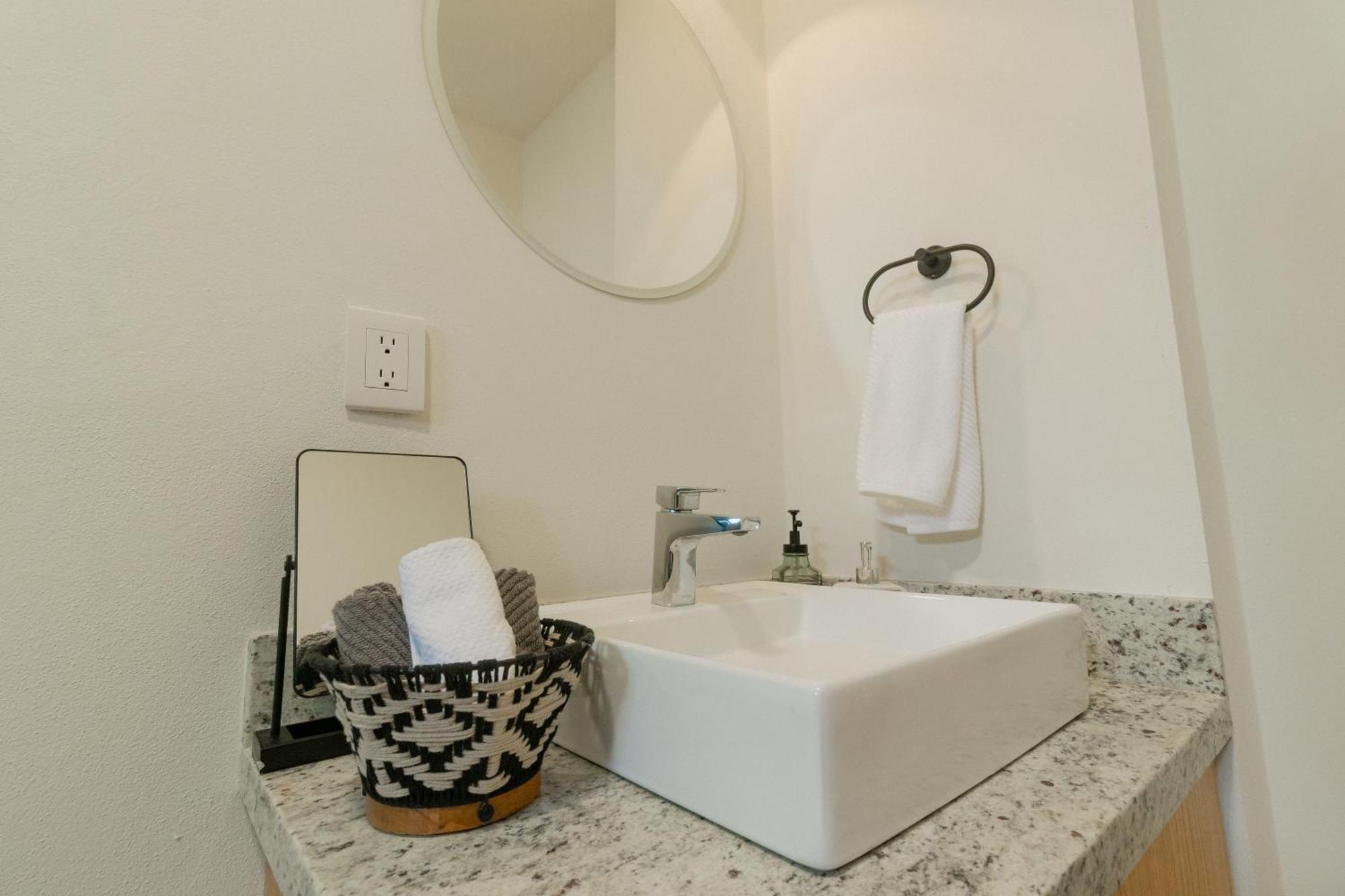Cozy Apartment With Pool In Bacalar Center Eksteriør bilde